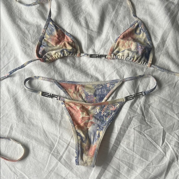 I.AM.GIA Bikini - Picture 2 of 4